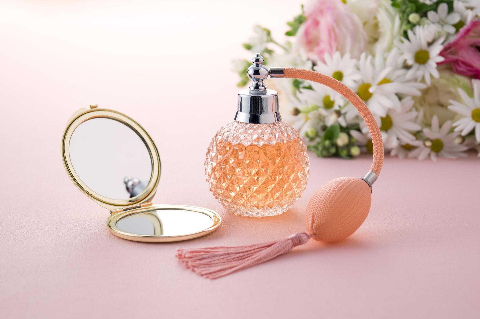 Perfum o zapachu pomarańczy